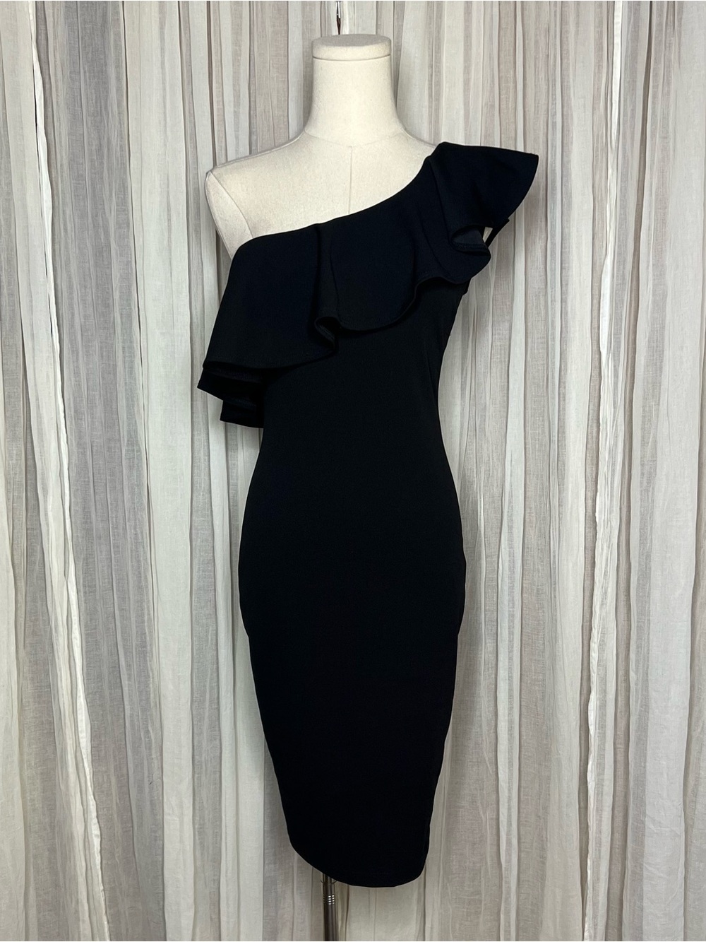 Lulu’s Black Life Is But A Dream Bodycon Dress - Picture 2 of 6